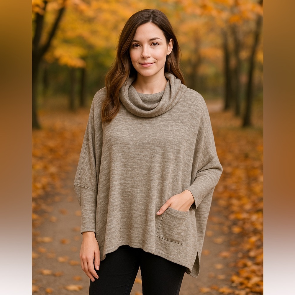 UMGEE Poncho Dolmon Brown Marled Sweater Size Medium / Large Oversized